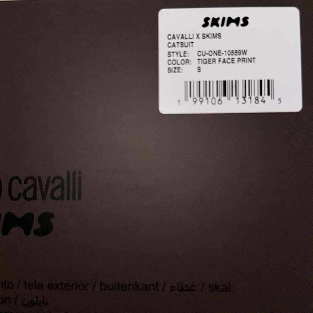 🔥NWT SKIMS x Roberto Cavalli Wrap Catsuit SMALL - Picture 9 of 9